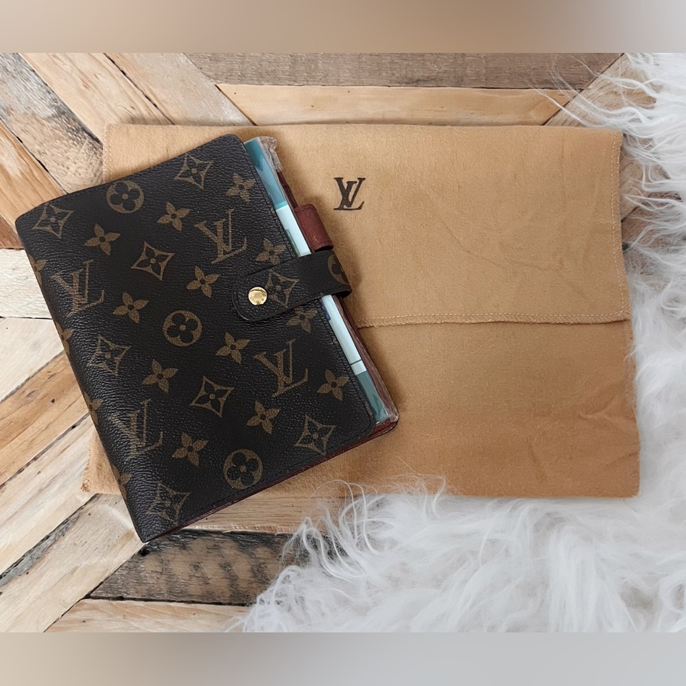 Louis Vuitton Agenda MM Schedule Planner